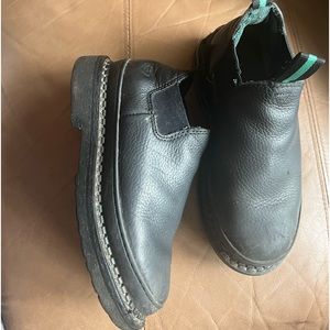 Size six black Romeos
